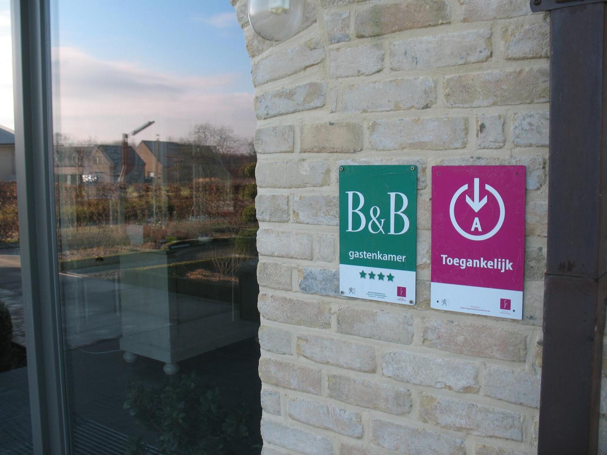 B&B La Vie En Roses Moorsel ภายนอก รูปภาพ